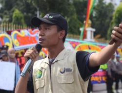 Khariq Anhar: Kuliah Seharusnya Gratis