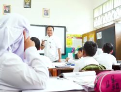 Gaji 5 Bulan Guru Bantu Provinsi Riau yang Bekerja di Kabupaten Kampar: Tinggal Menunggu Proses Pencairan